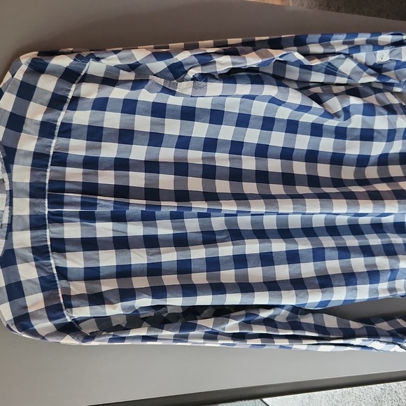 Old Navy The Classic Shirt Slim Fit Plain Button Down Top - Picture 5 of 5